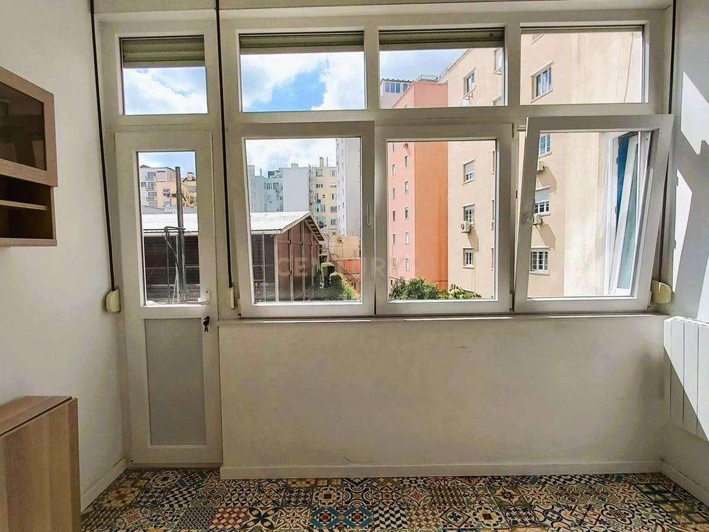 T3 Duplex na Alameda, Lisboa - Image 17