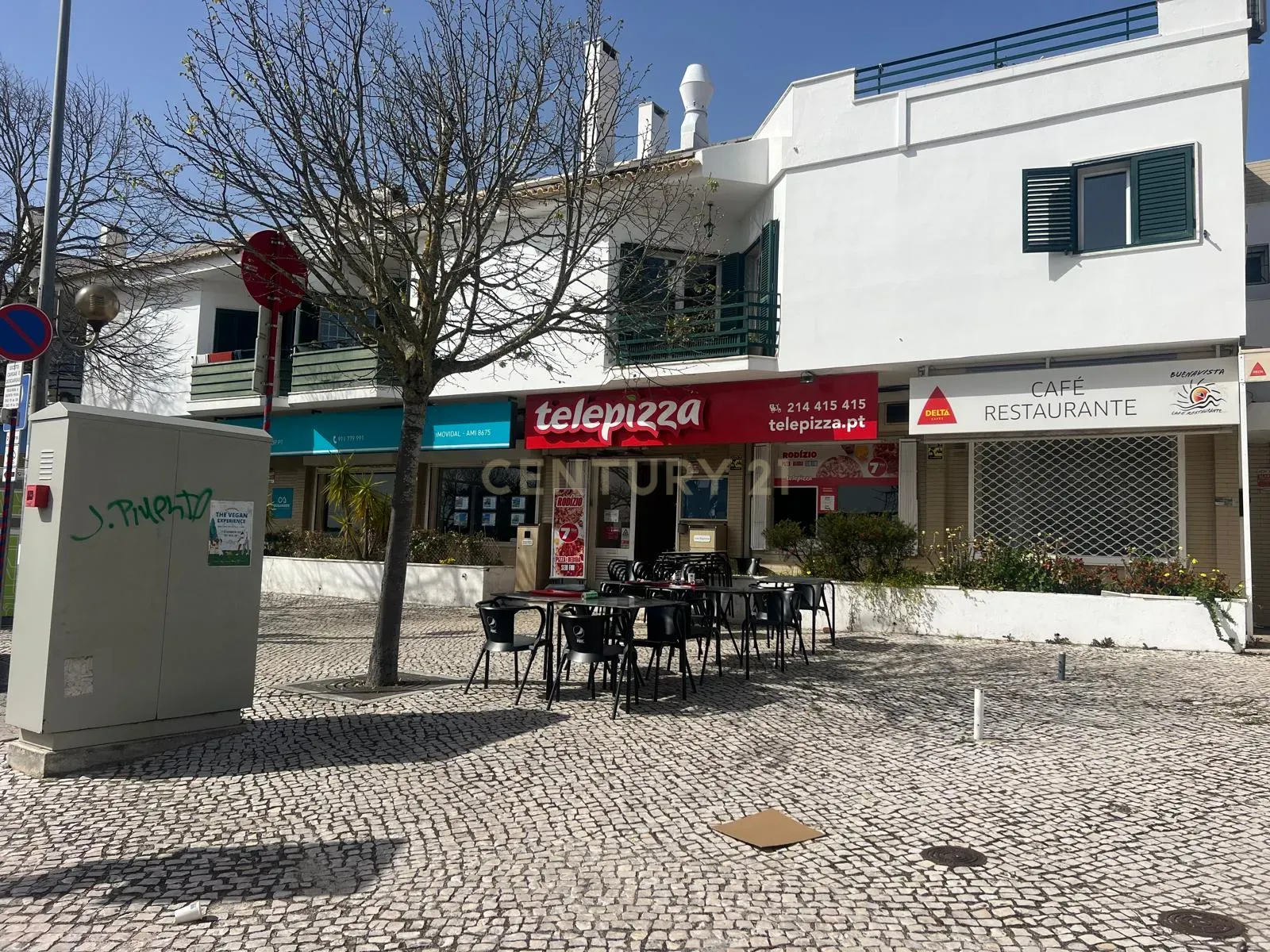 Moradia T4, Praia Santo Amaro de Oeiras e Estação de Comboios - Image 58