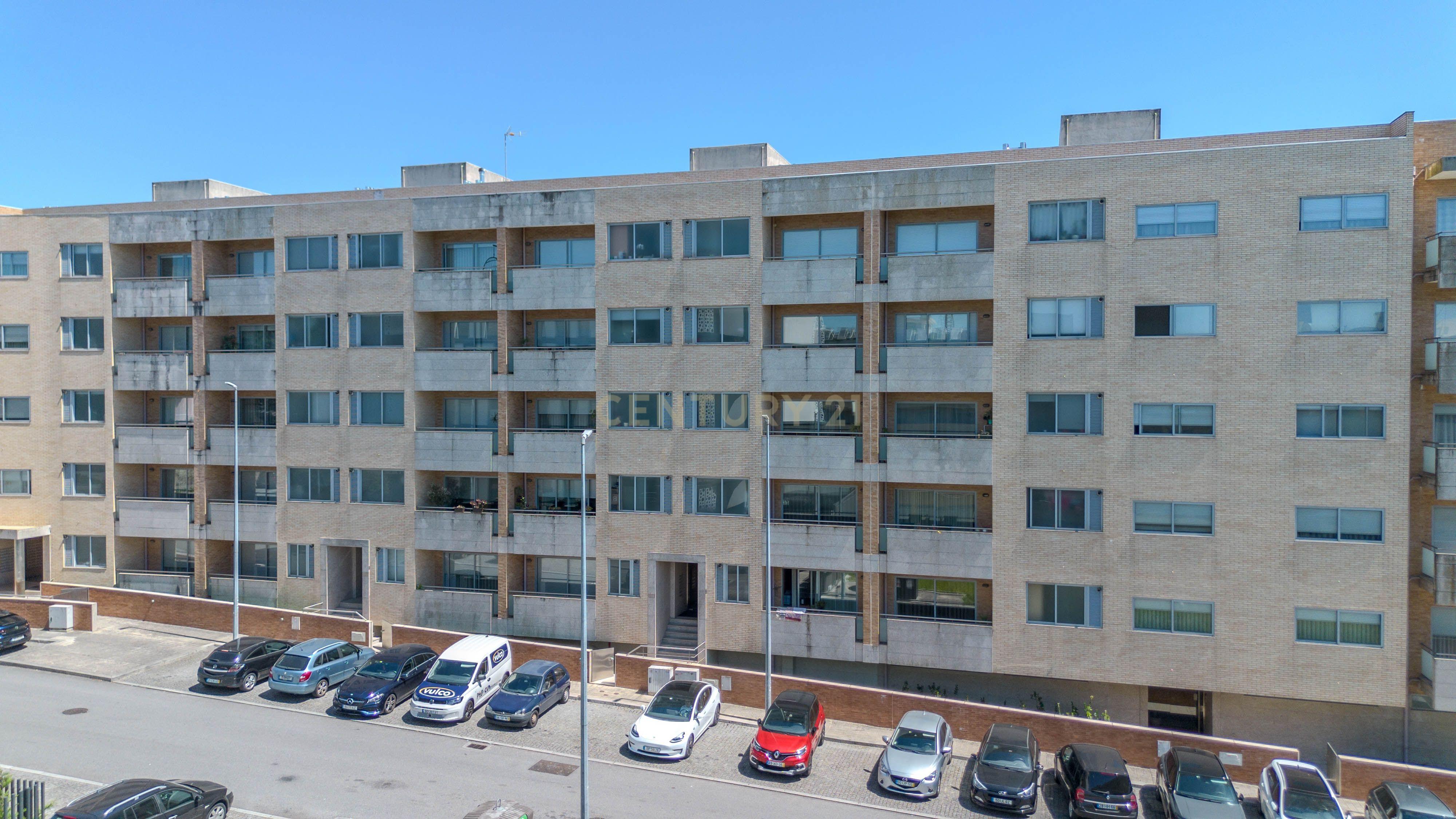 Apartamento T4 Rio Tinto (Germanus) - Image 2