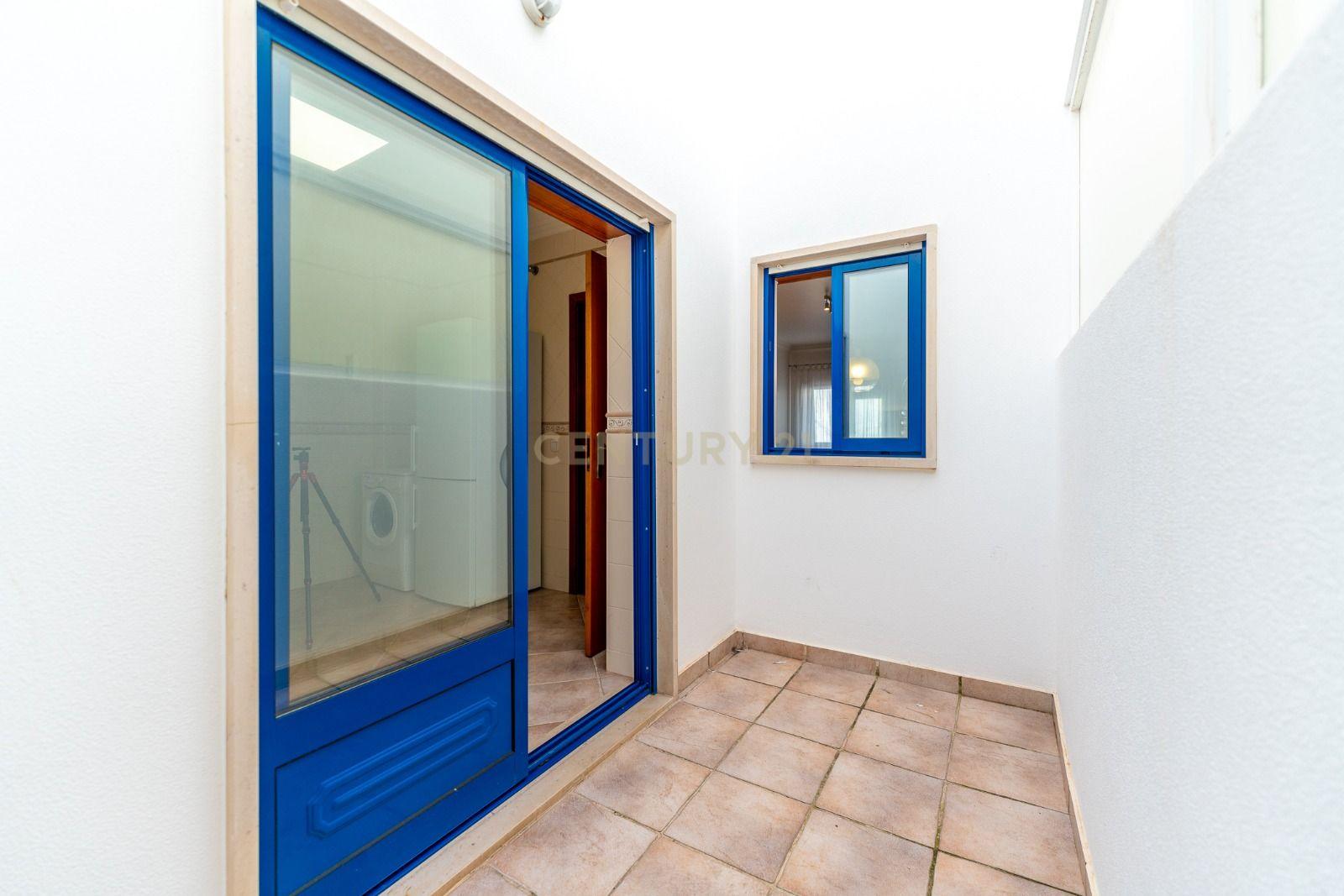 Fotografia 12 de Apartamento T1 Central no centro Histórico da Vila Ericeira