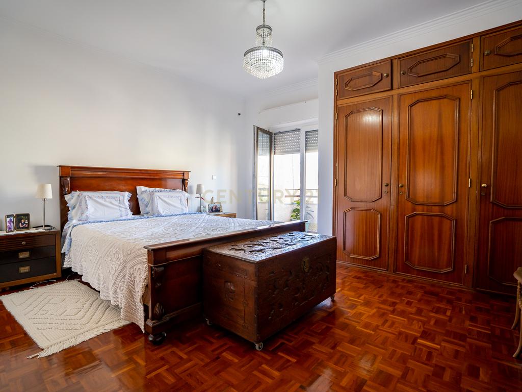 Moradia T3 Loures - Image 19