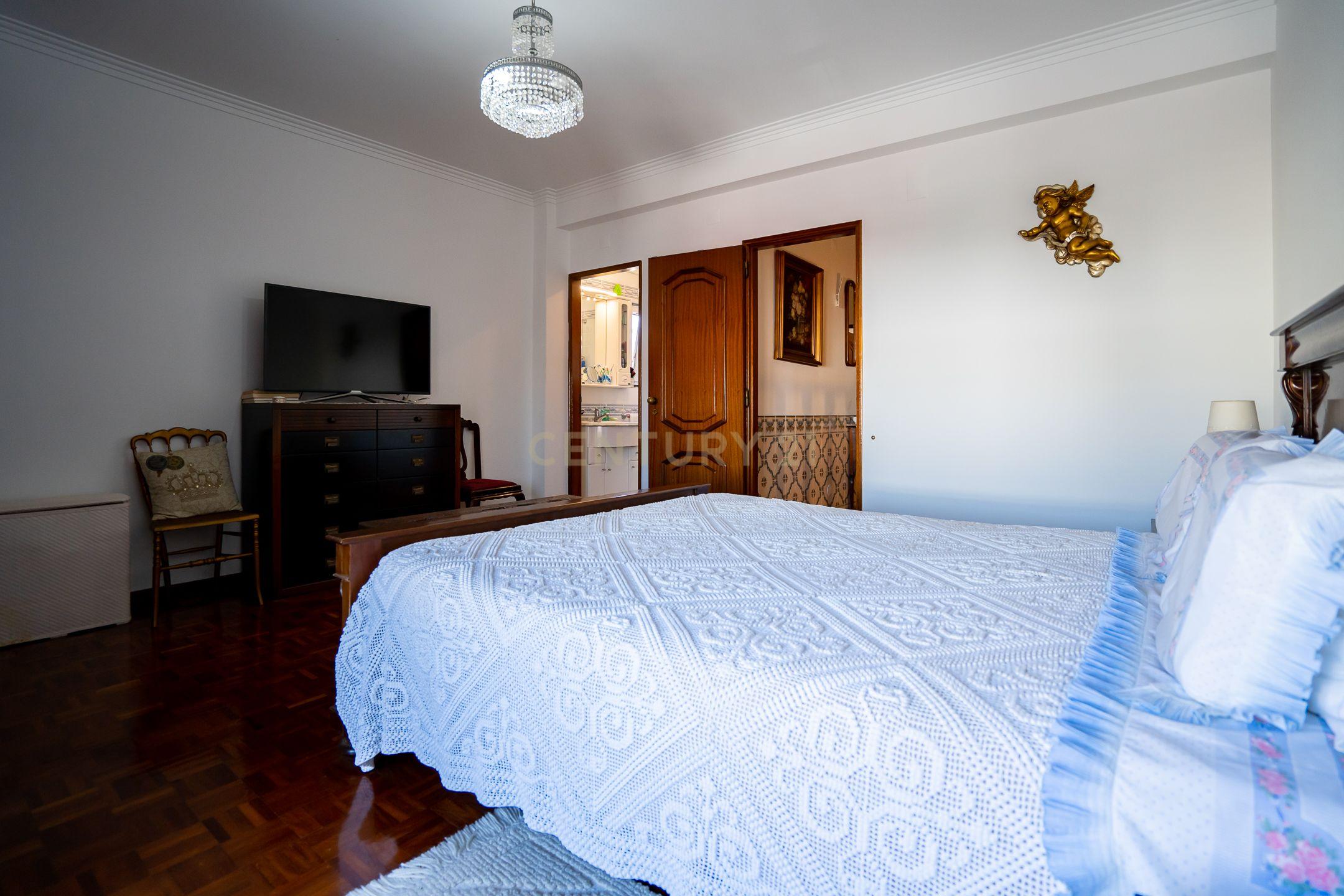 Moradia T3 Loures - Image 23