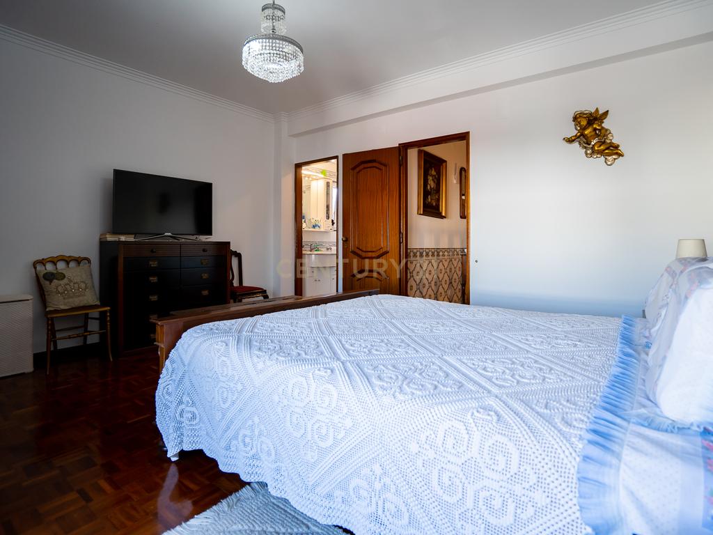 Moradia T3 Loures - Image 23