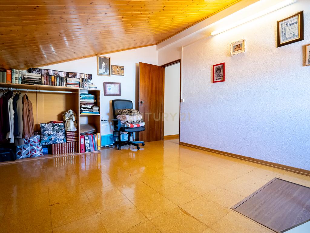 Moradia T3 Loures - Image 38