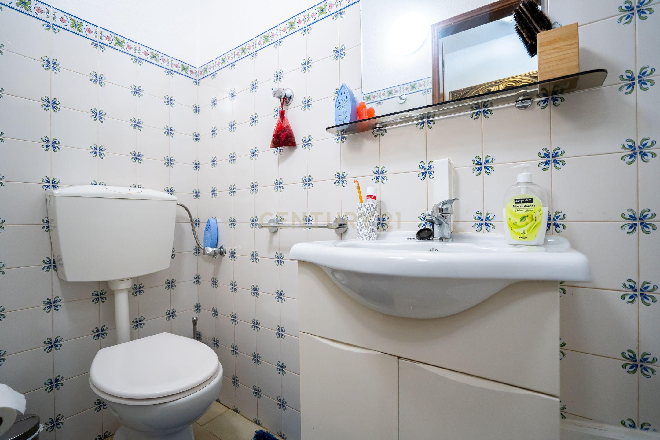 Moradia T3 Loures - Image 36