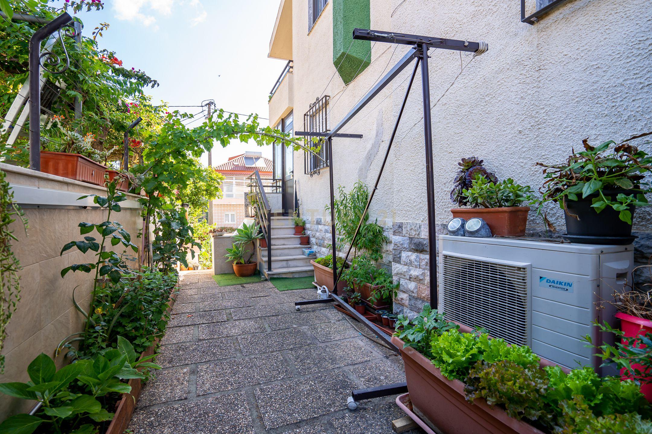 Moradia T3 Loures - Image 45