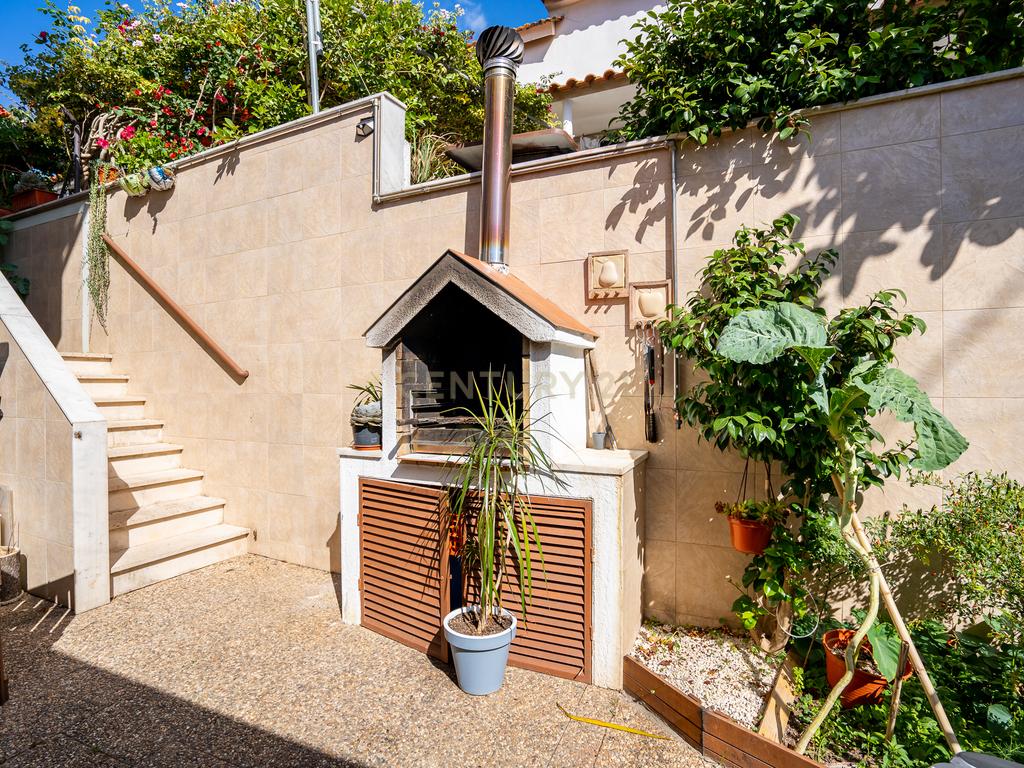 Moradia T3 Loures - Image 52
