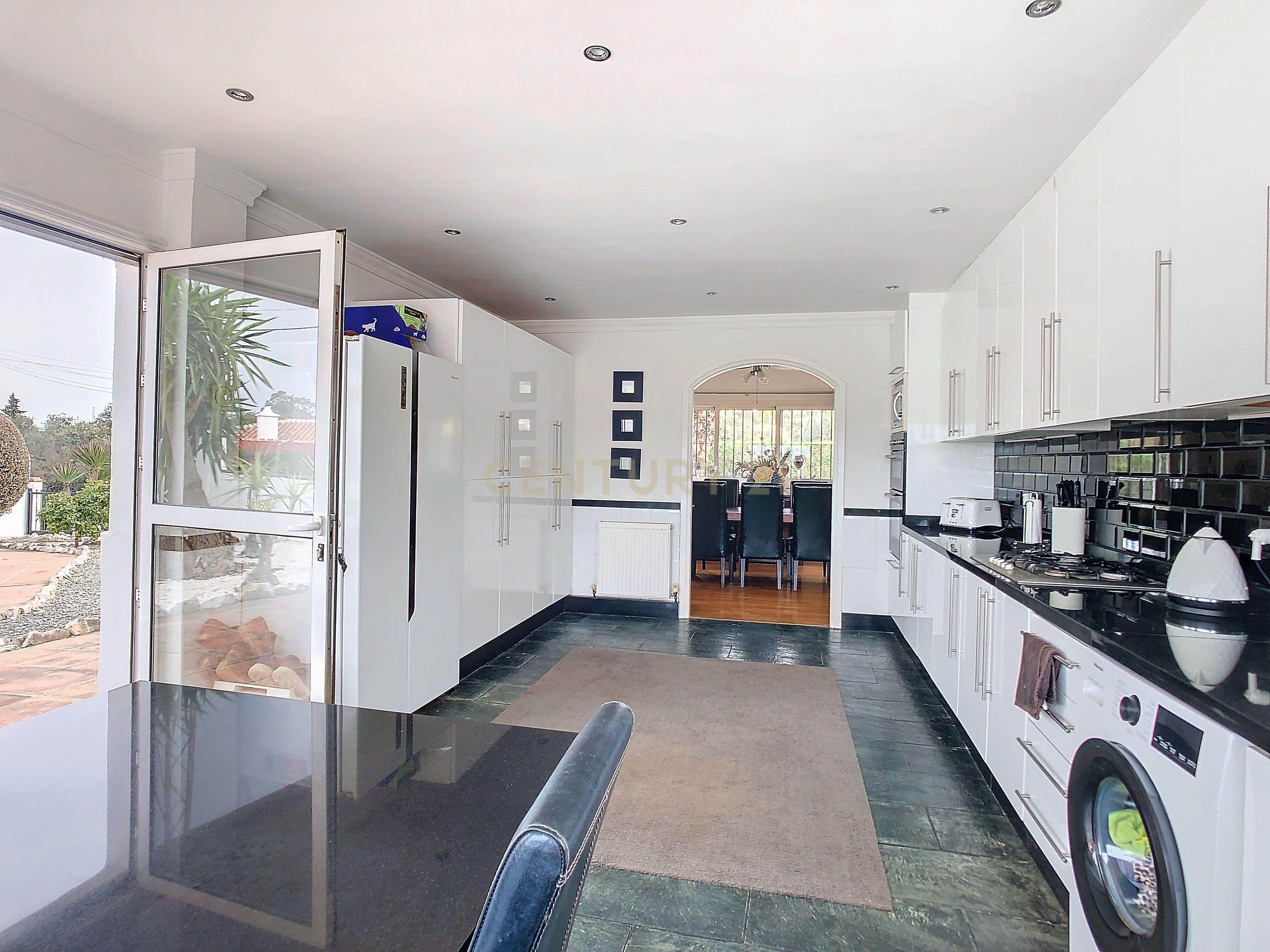 undefined - Image 2
