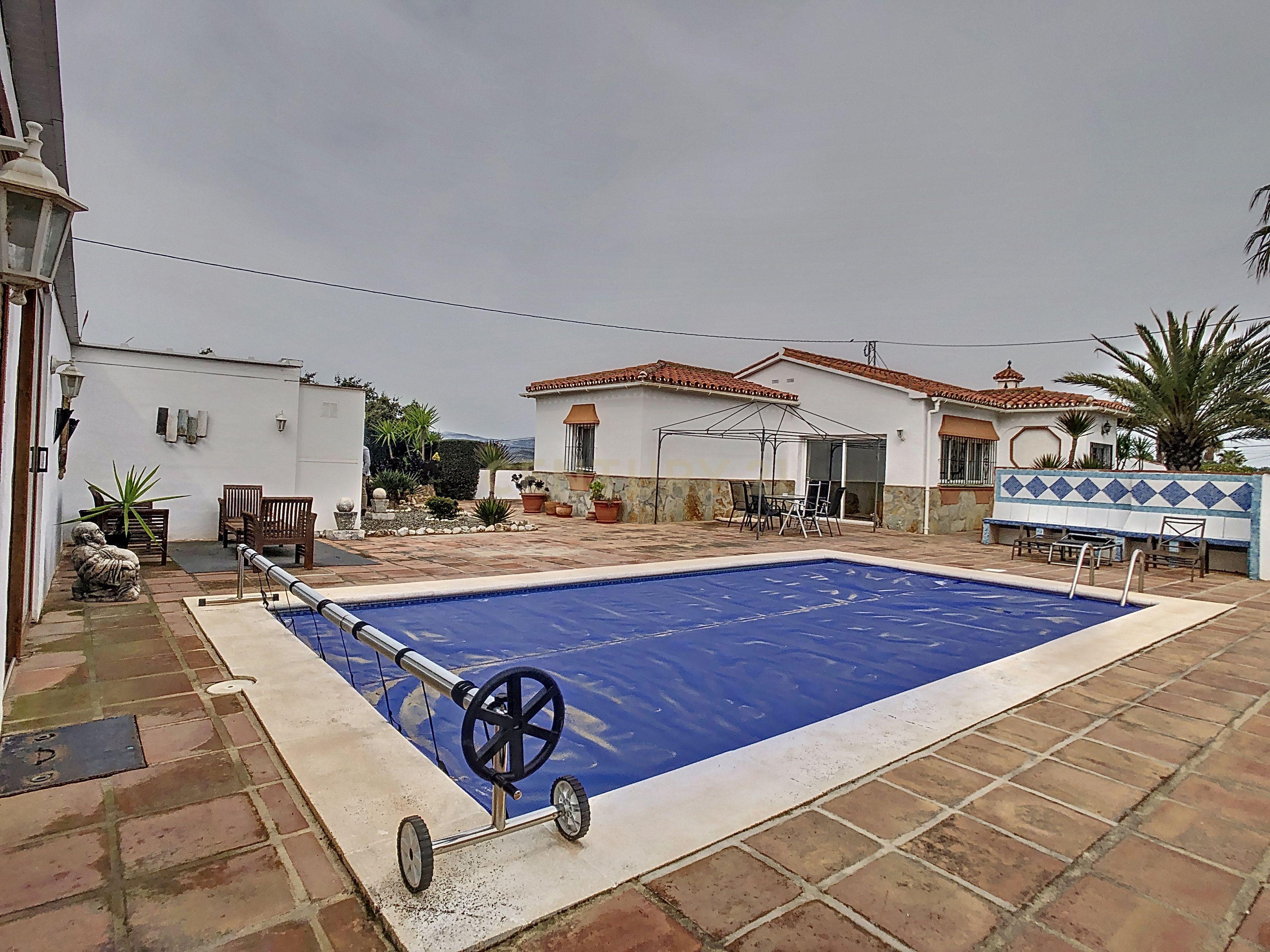 undefined - Image 13