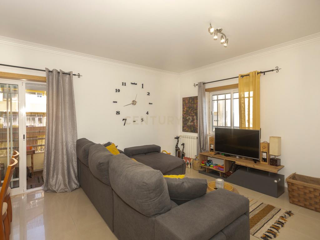 Apartamento T3 com varanda e parqueamento  I  Torres Vedras - Image 20