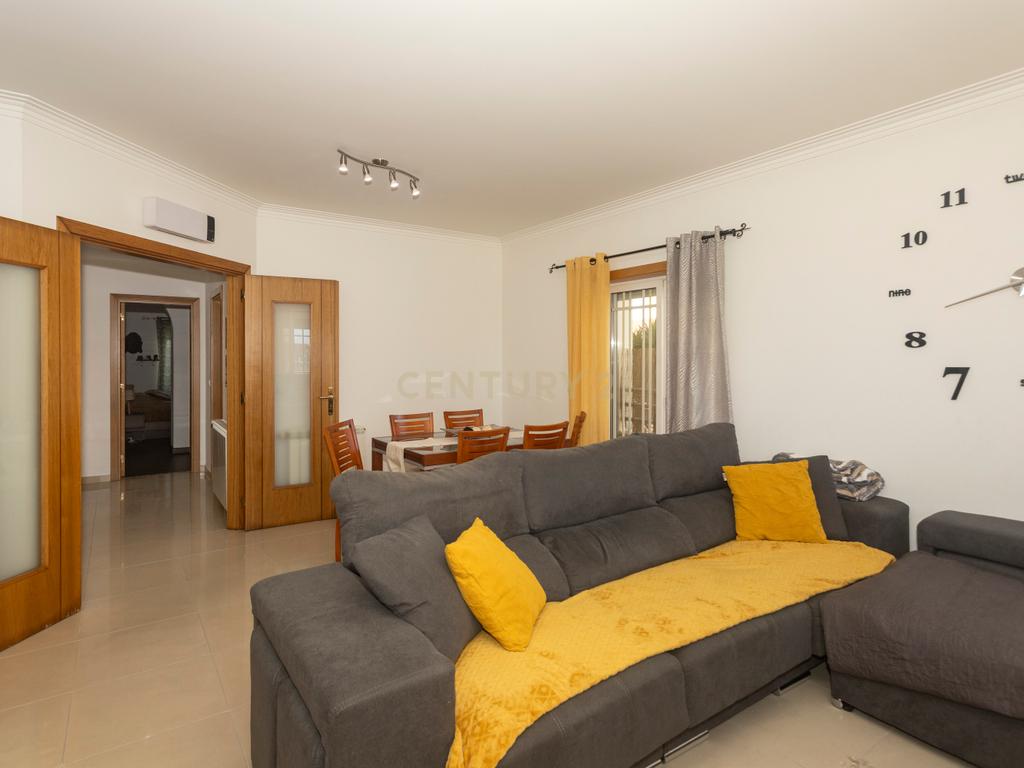 Apartamento T3 com varanda e parqueamento  I  Torres Vedras - Image 21