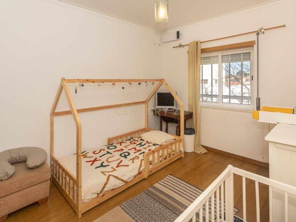 Apartamento T3 com varanda e parqueamento  I  Torres Vedras - Image 15
