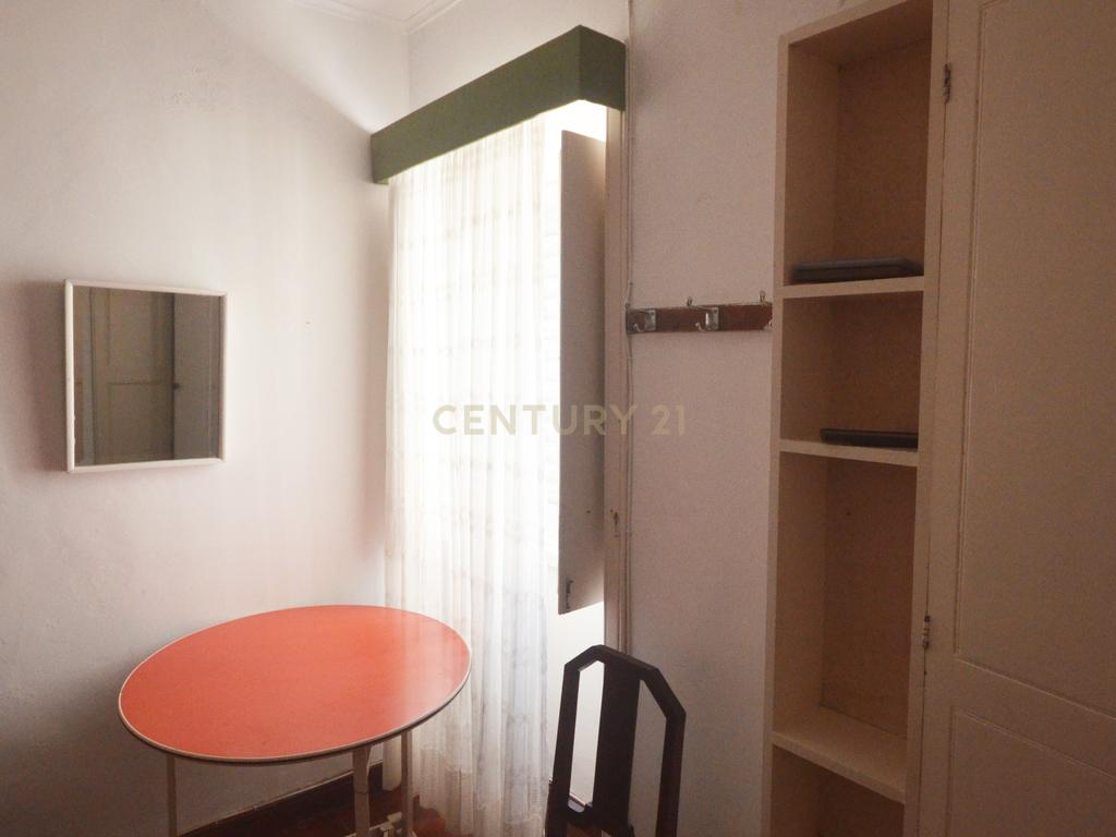 Casa na Rua Coronel Chaves em Ponta Delgada - Image 20
