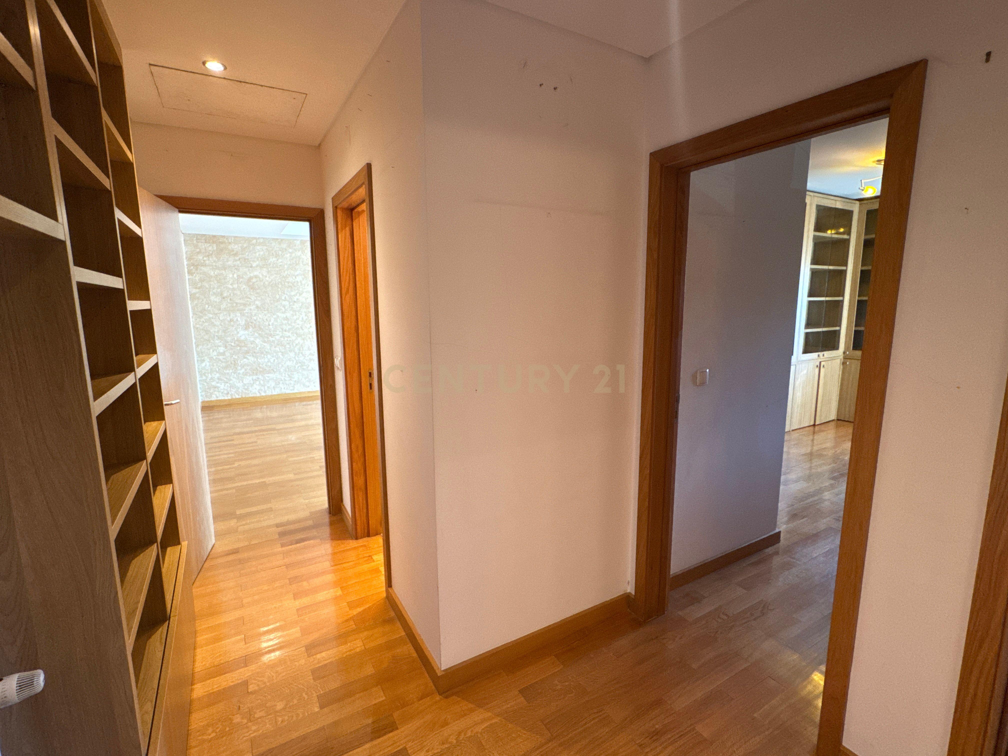 Exclusivo T2 no Parque das Nações – Design, Segurança e Localização Privilegiada! - Image 7
