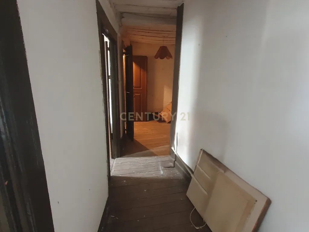 Oportunidade de Investimento na Guarda! Edificio 4 andares - Image 28