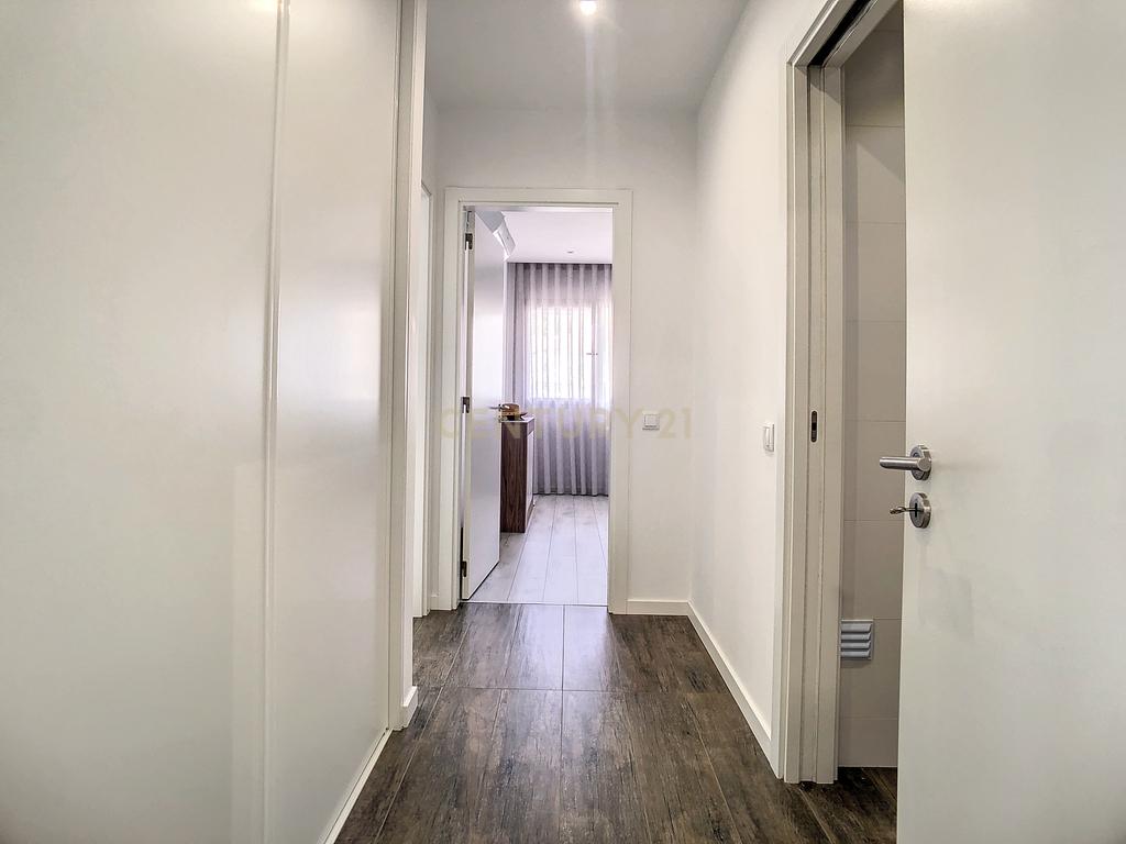 APARTAMENTO T2 - PRAIA - NAZARÉ - BEM LOCALIZADO - RÉS DO CHÃO - Image 8