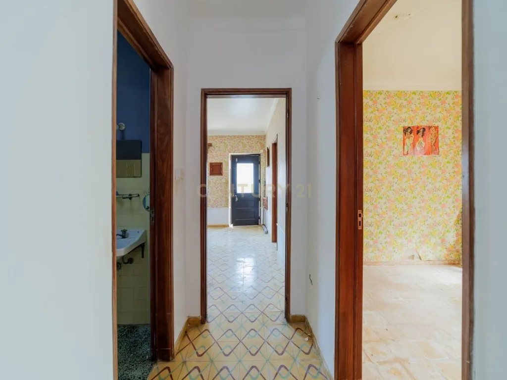 Moradia Térrea T2 + T3 em Conceição de Tavira - Ideal para Investimento ou Habitação Própria - Image 18