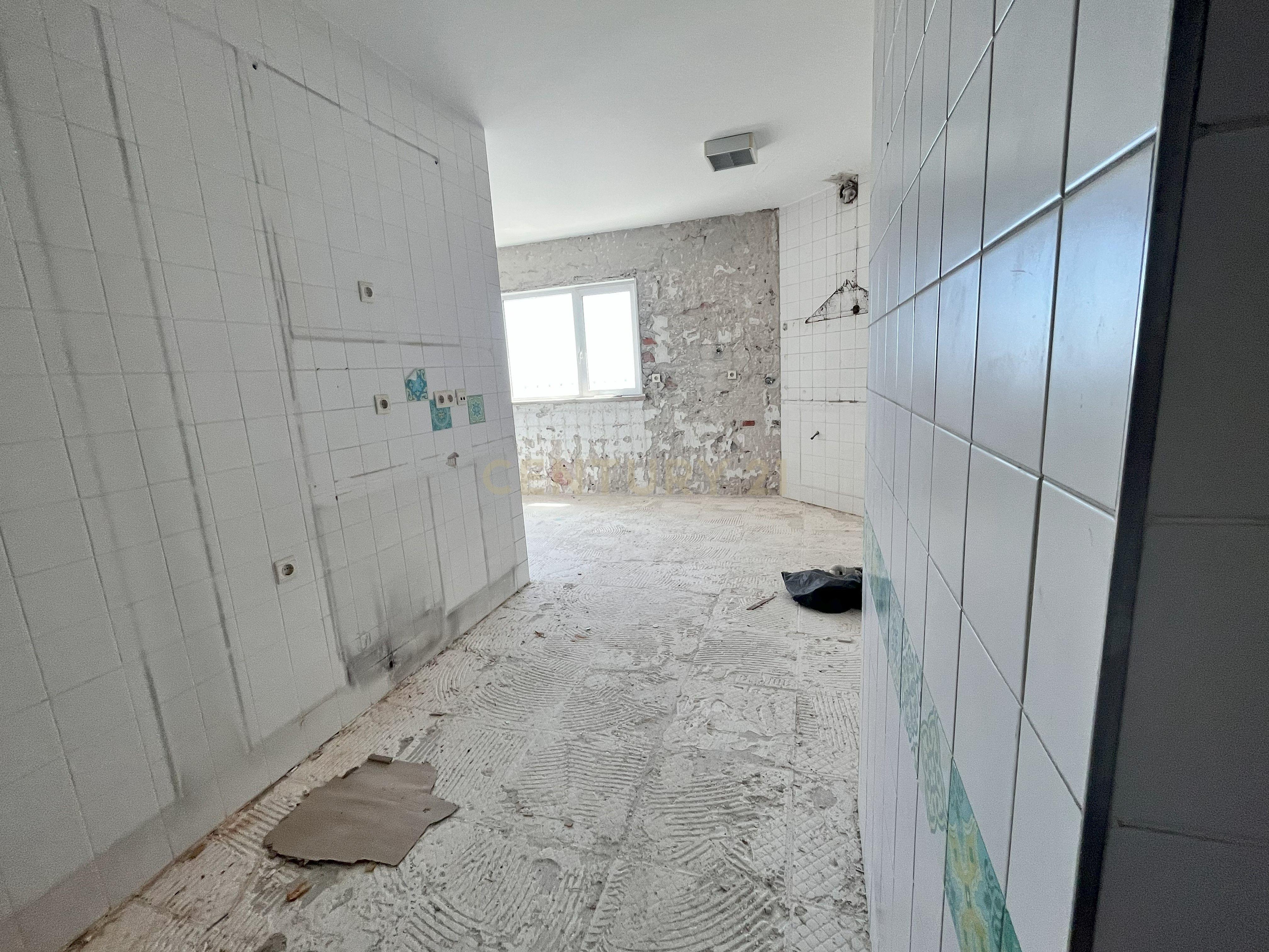 Apartamento T3 - Parque das Nações - Image 10