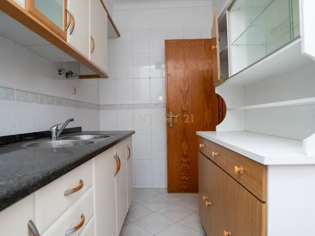 Prédio para Venda na Brandoa – Propriedade Total – Excelente Oportunidade de Investimento - Image 10