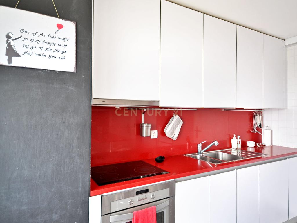 Apartamento T3, Lordelo do Ouro, Porto - Image 8