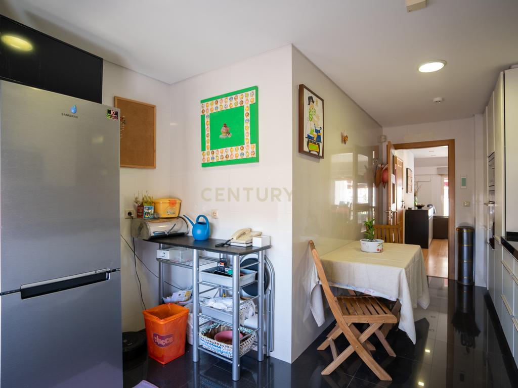 Apartamento com Terraço T2  de Charme em Benfica - Excelência e Conforto - Image 43