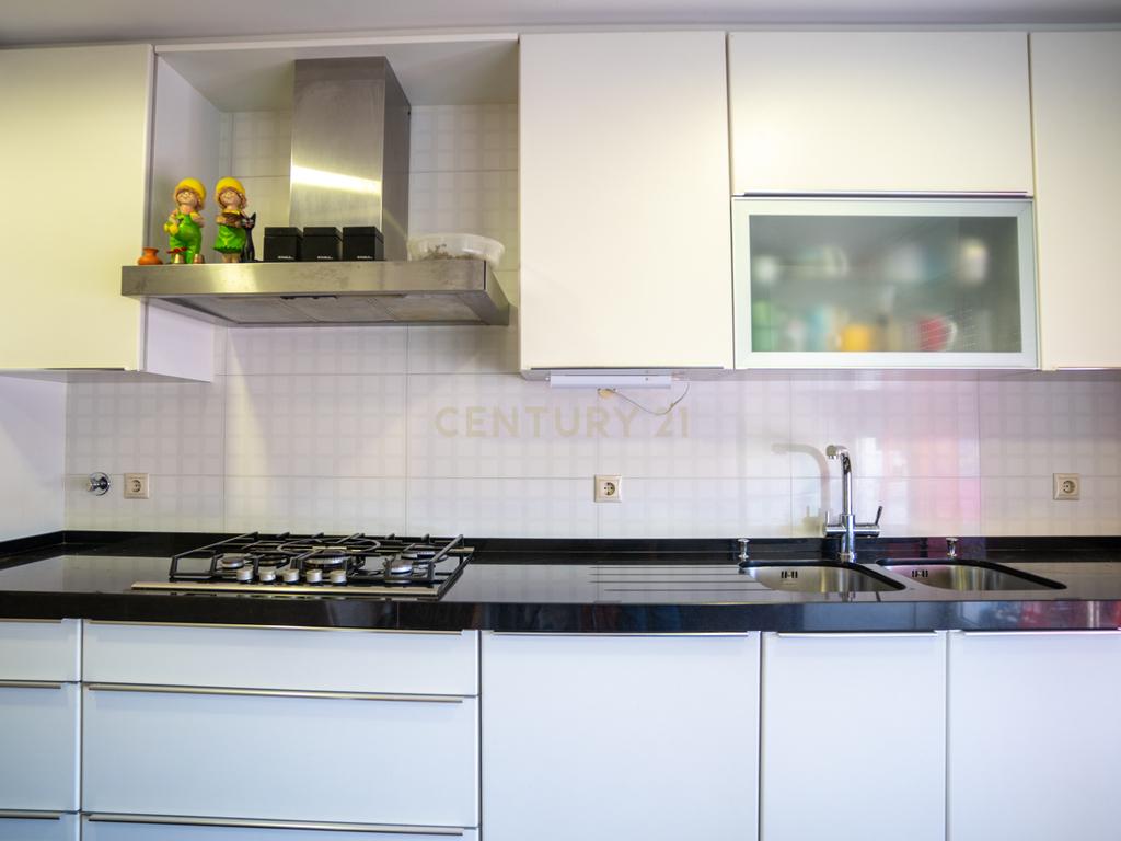 Apartamento com Terraço T2  de Charme em Benfica - Excelência e Conforto - Image 38