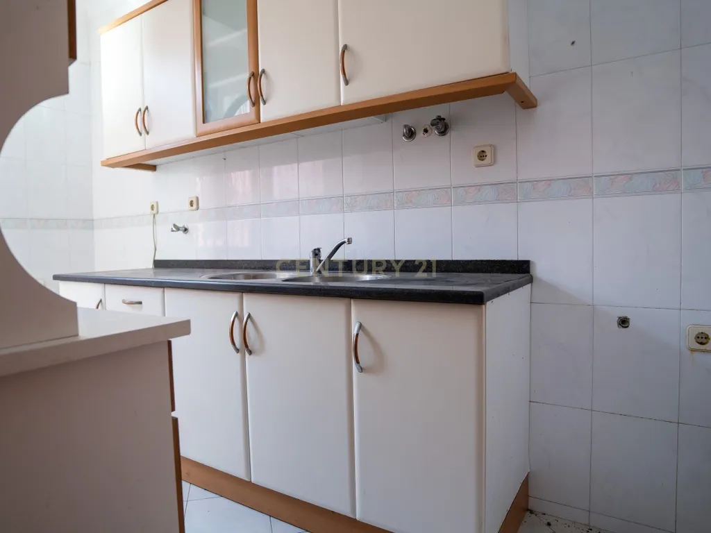 Prédio para Venda na Brandoa – Propriedade Total – Excelente Oportunidade de Investimento - Image 8
