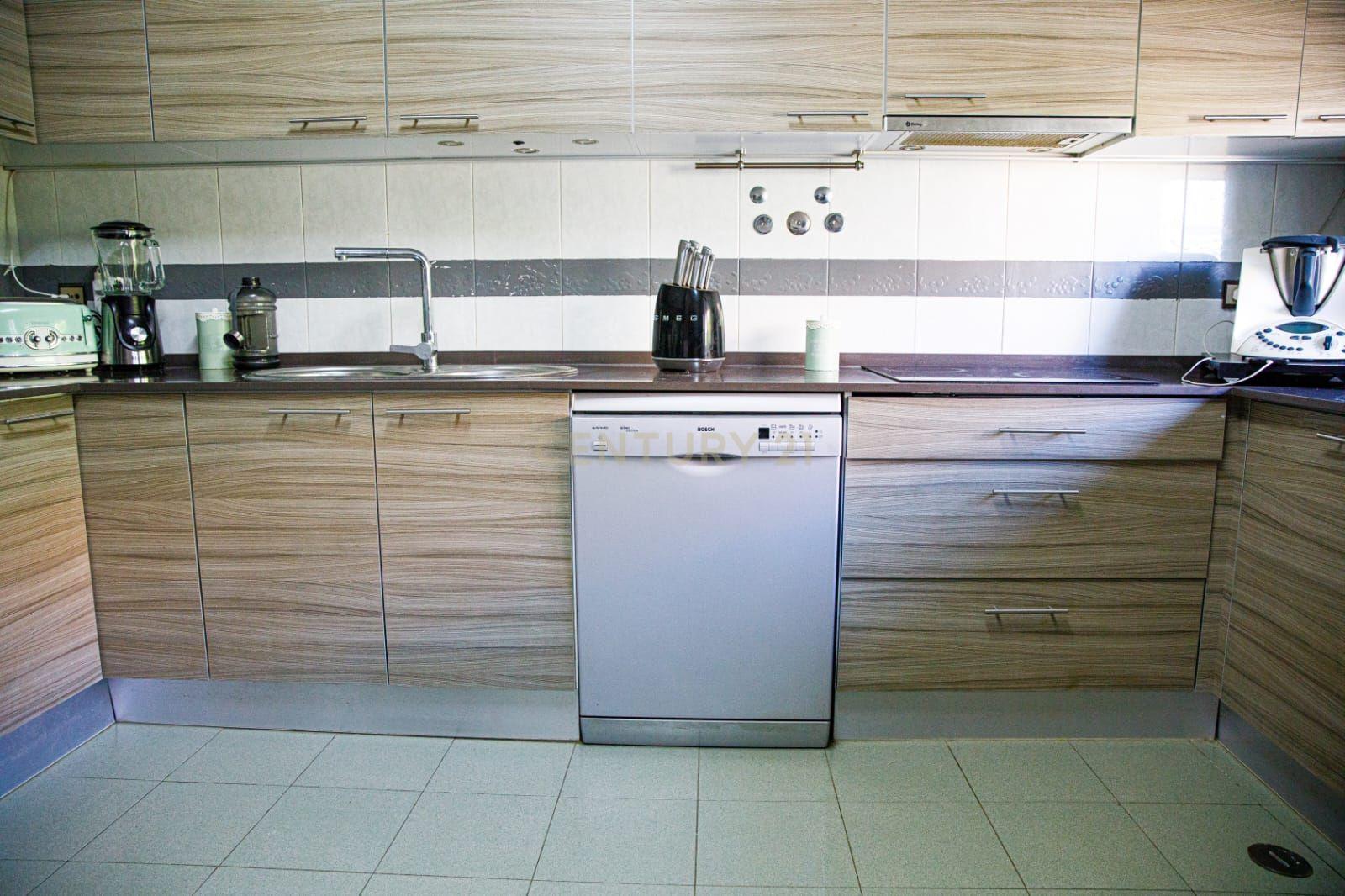 MORADIA T5 Odivelas,No Trigache - Image 11
