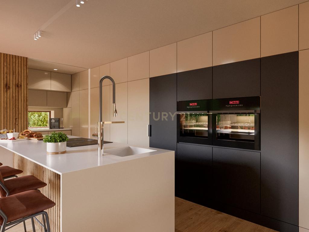 Moradia V4 em Miramar, a 50 metros da praia e do golf - Image 15