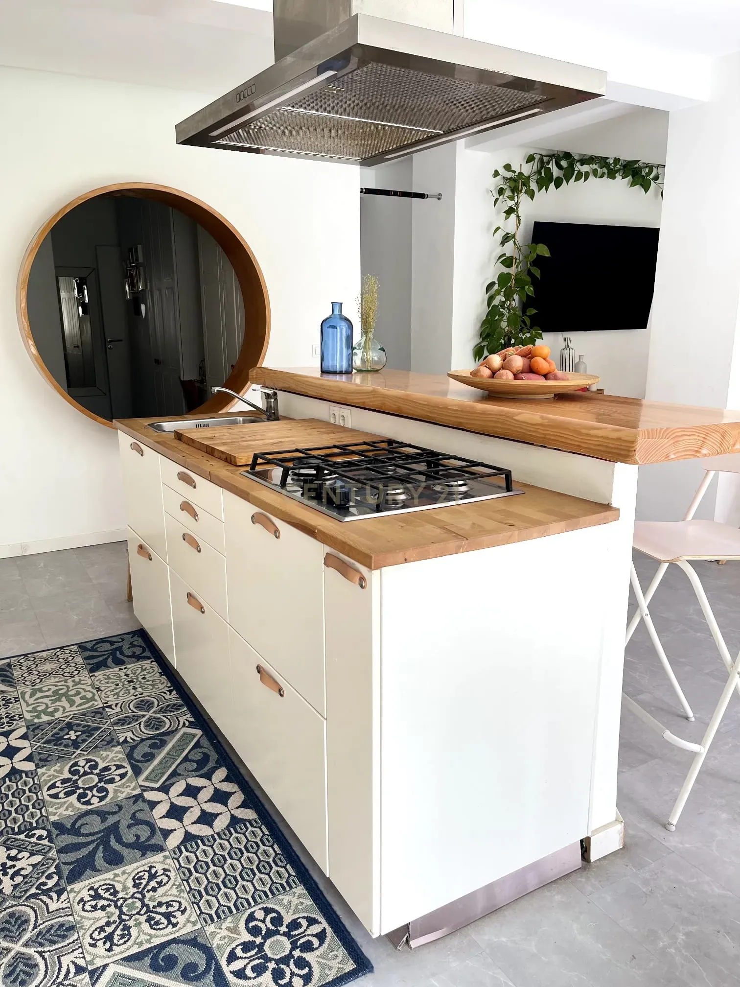 Apartamento T3 Renovado em São Domingos de Benfica – Conforto e Funcionalidade - Image 11
