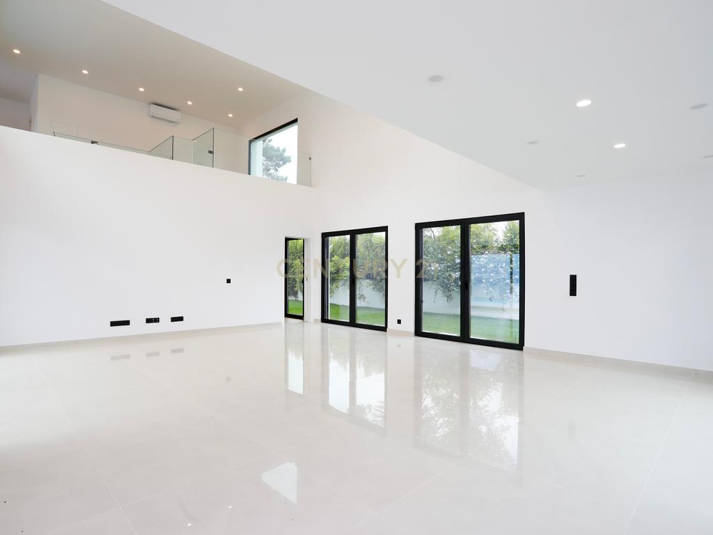 Moradia Luxo 4 Quartos na Verdizela - Image 19