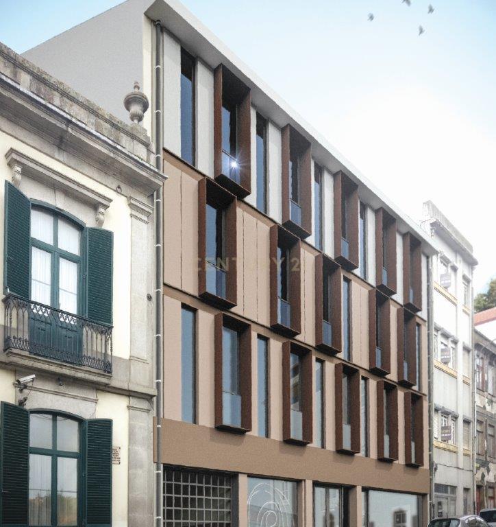 Prédio para remodelação total na Rua D. João IV - Porto - Image 6