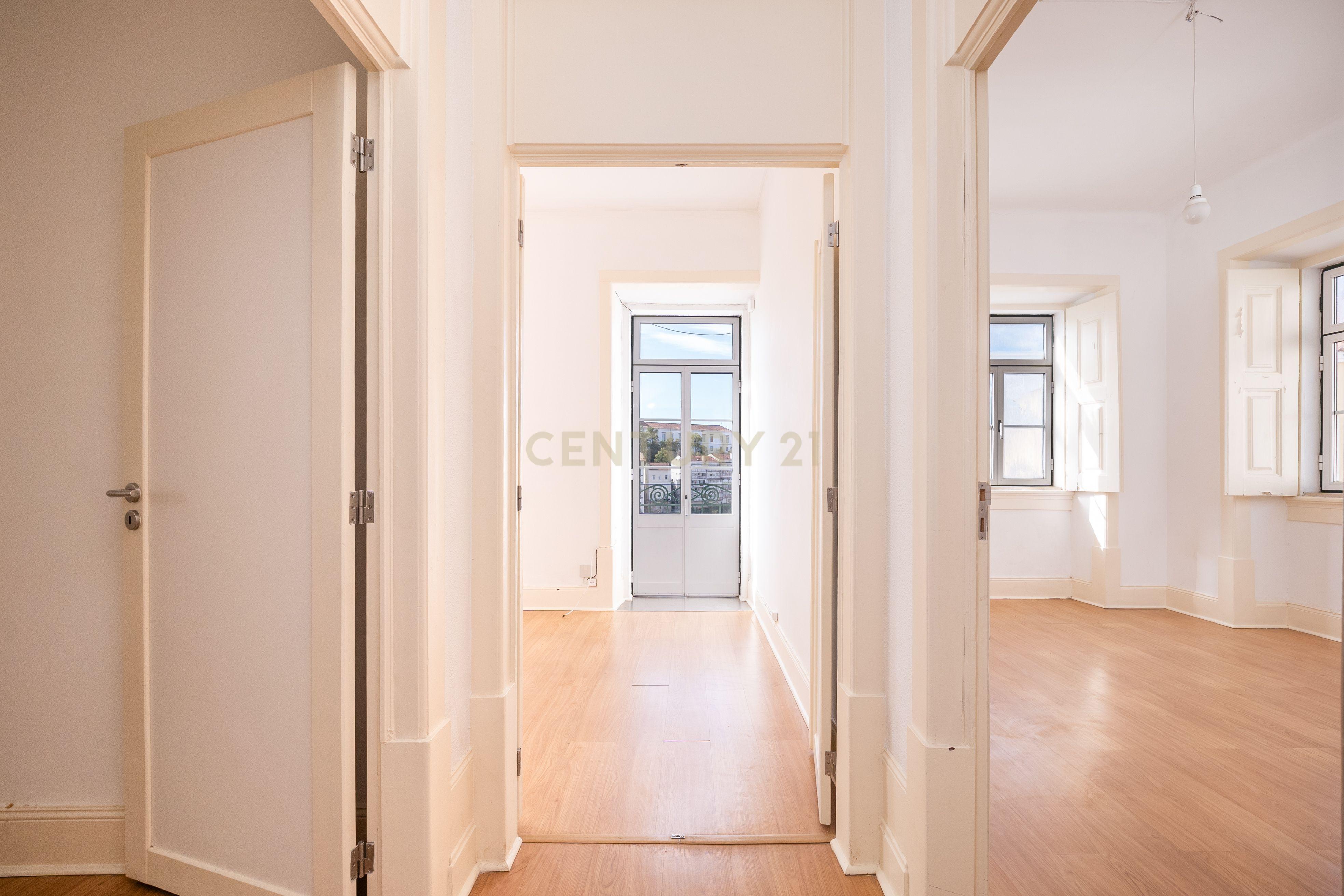 Apartamento T3 à venda em Coimbra (Sé Nova, Santa Cruz, Almedina e São Bartolomeu), Coimbra — foto 5