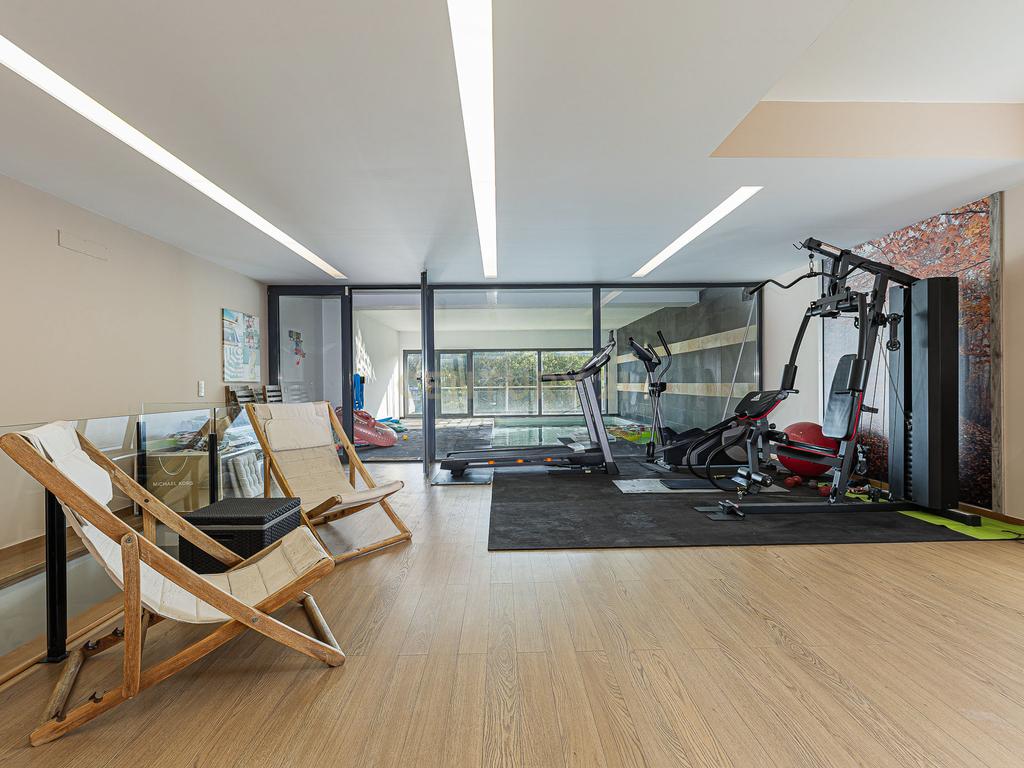 ✨ Moradia T4 de Luxo em Condomínio Exclusivo – Santo Antão do Tojal, Loures - Image 27
