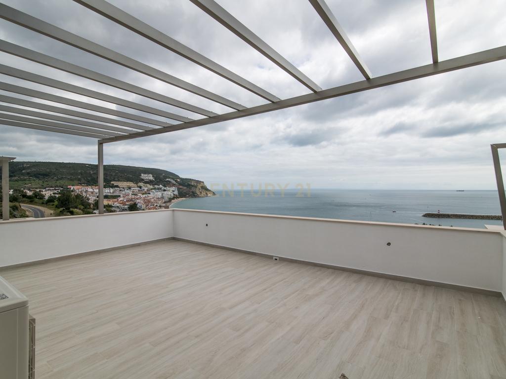 Condomínio Villas d’Ouro – Exclusividade e Conforto no Coração de Sesimbra - Image 2