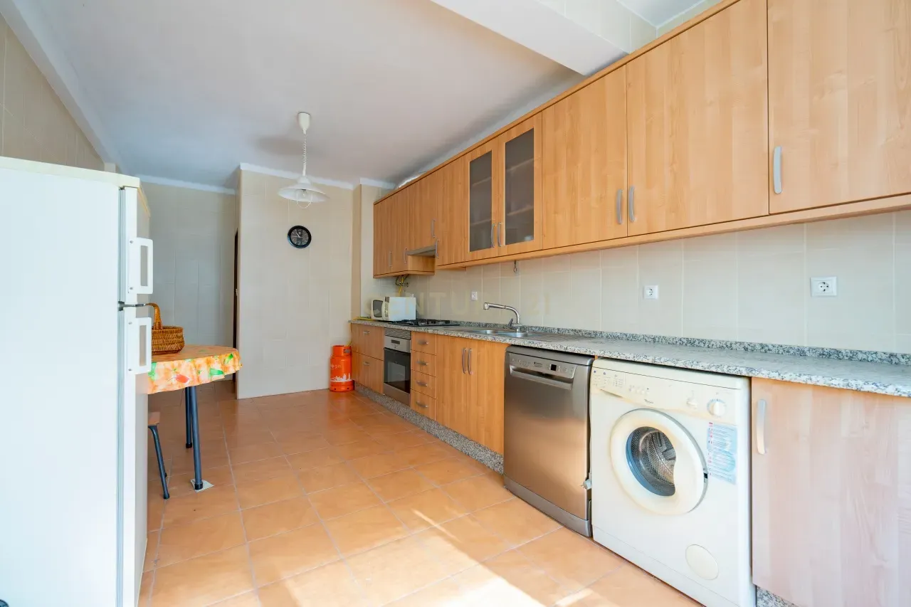 Fotografia 12 de Apartamento T3 excelentes áreas, varandas em todas as divisões, Vale de Caranguejo, Tavira