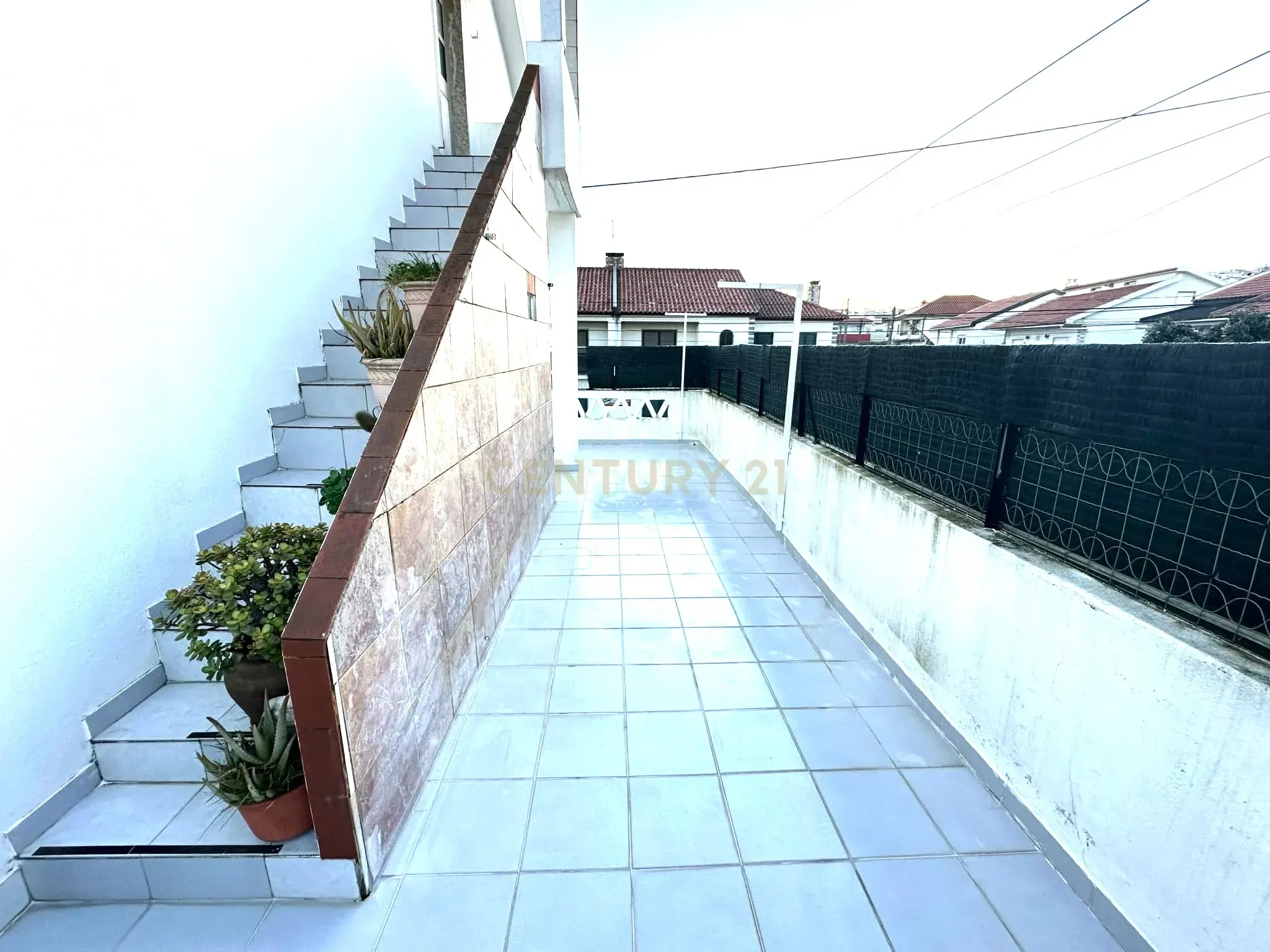 Apartamento T3 - em andar de moradia - Famões ODV - Image 25