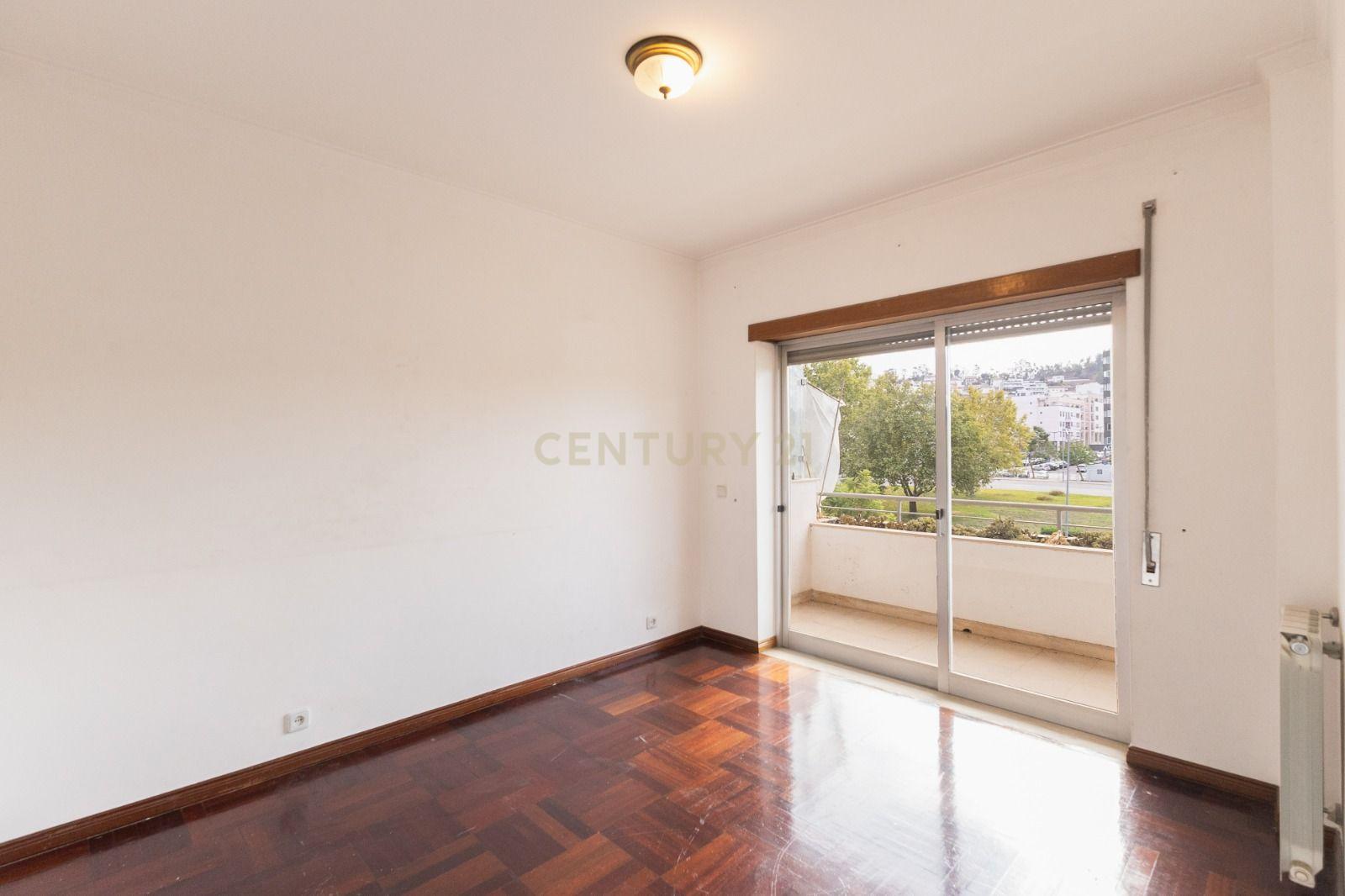 Apartamento T2 à venda em Santo António dos Olivais, Coimbra — foto 9
