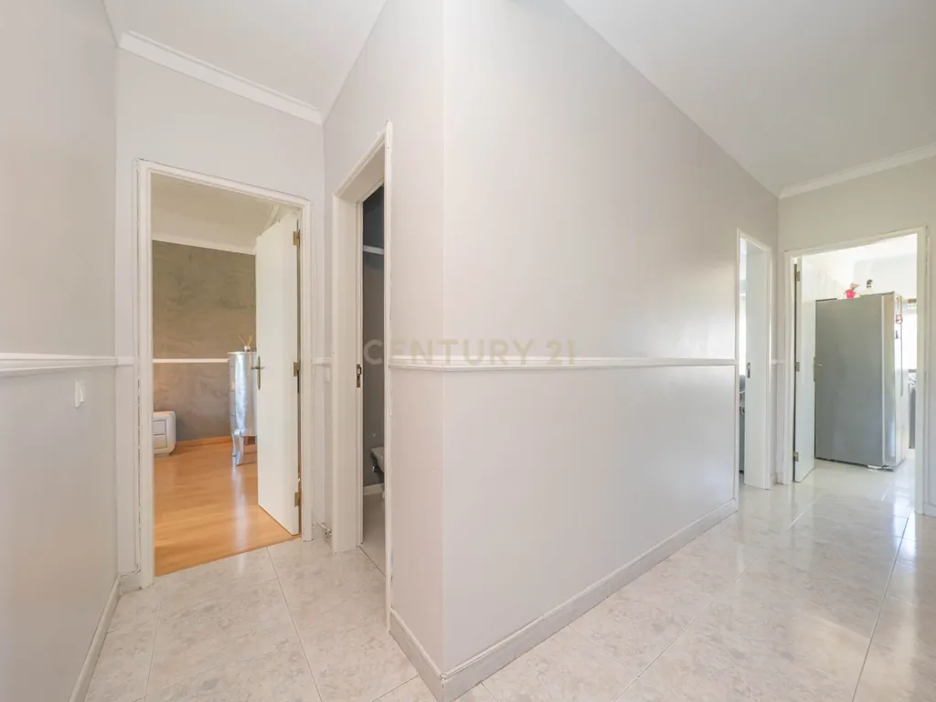 Apartamento T3 no Monte Belo Norte, em Setúbal - Image 9