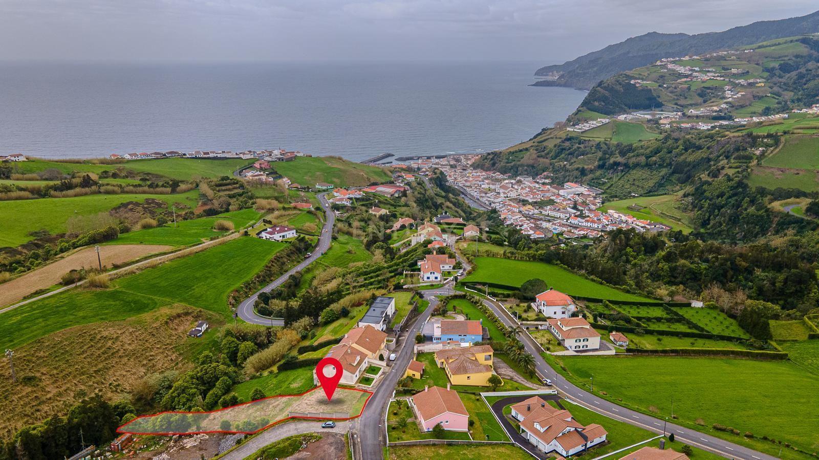 Fotografia 11 de TERRENO ÚNICO COM VISTA MAR E PROJETO APROVADO | LOMBA DO ALCAIDE – POVOAÇÃO