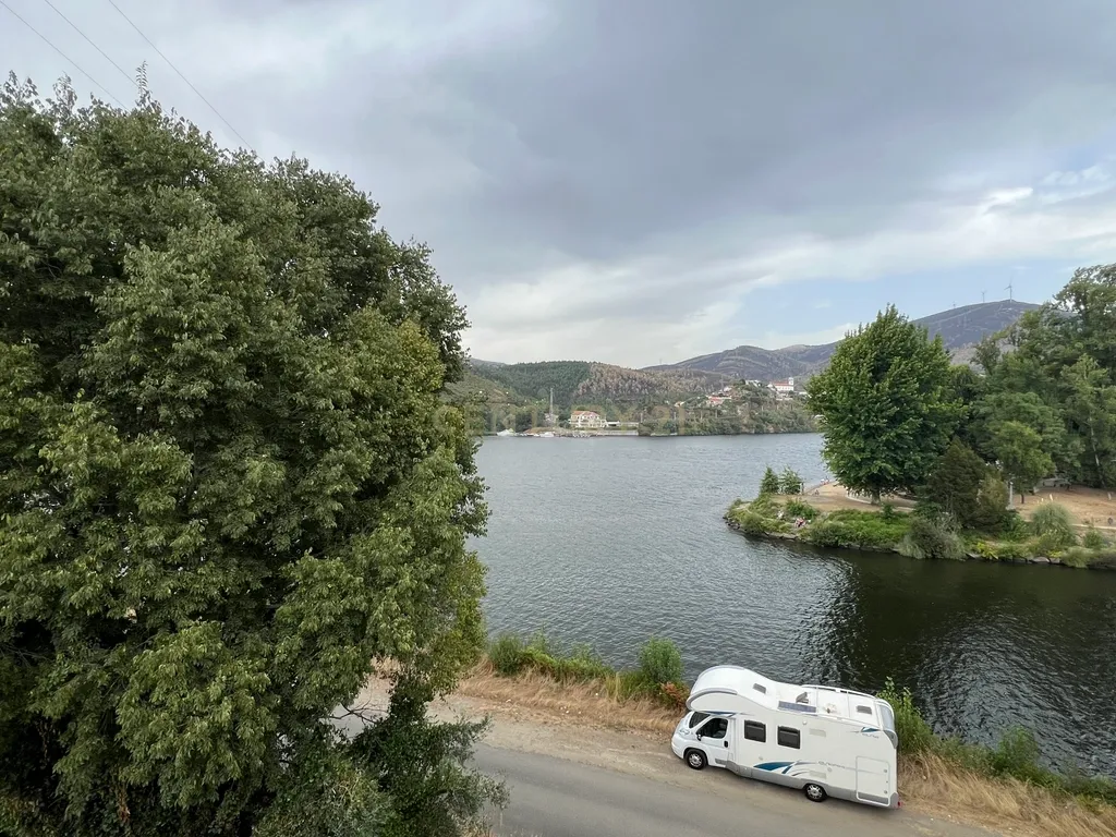 Terreno para Construção com Projeto Turístico e Vista Rio Douro – Castelo de Paiva - Image 16