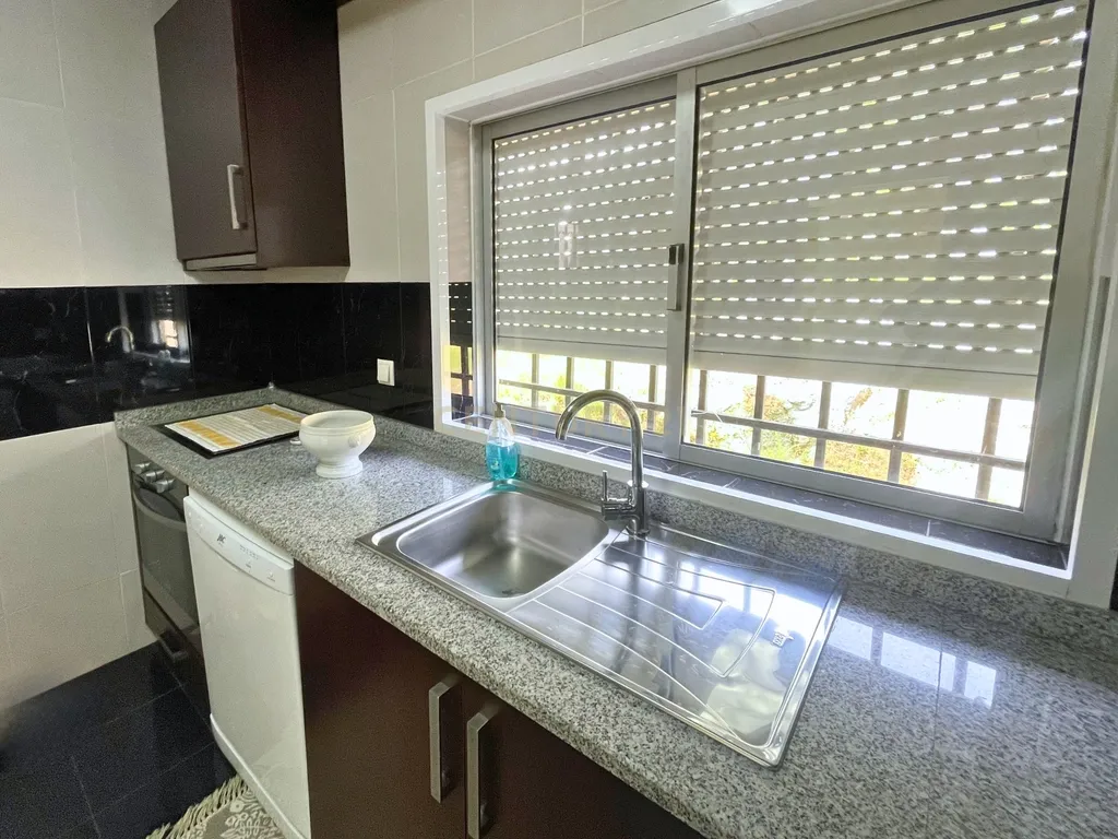 Moradia Bi-familiar em Lagares, Penafiel - Oportunidade Única! - Image 23