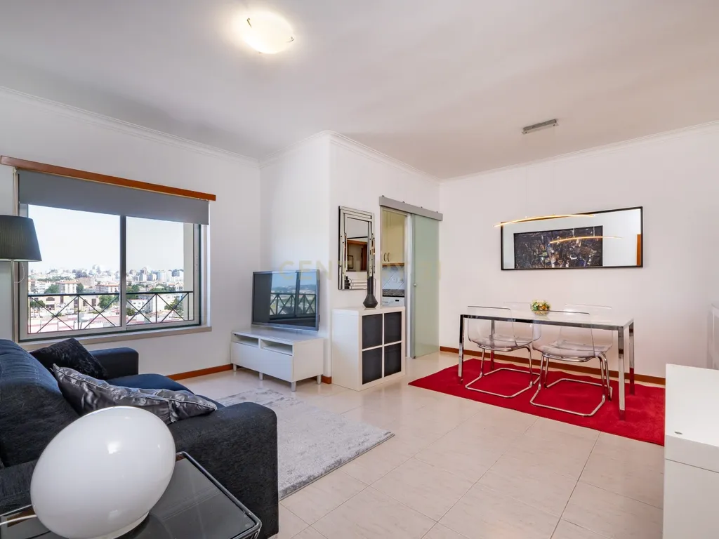 Apartamento T1 para Arrendamento em Rio de Mouro – Mobilado, Equipado e a 2 Minutos do Alegro Sintra - Image 1