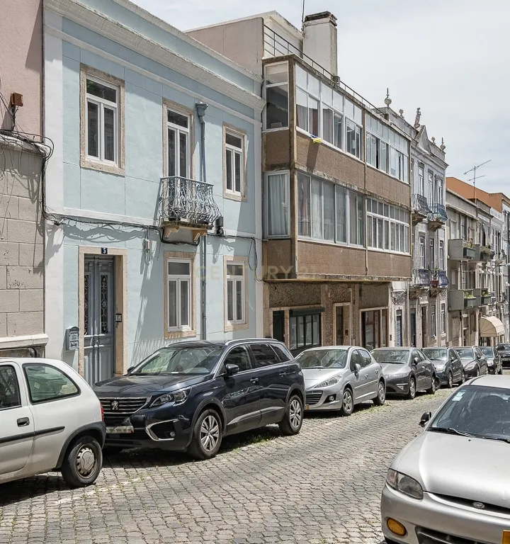 Excelente duplex mobilado, com logradouro, na Rua Poeta Milton no Bairro da Inglaterra - Image 36