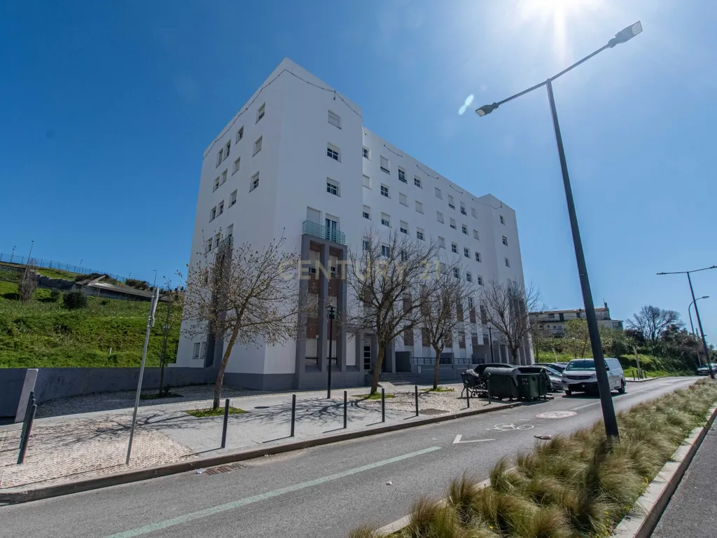 Apartamento T4 em Santa Clara - Lisboa - Image 22