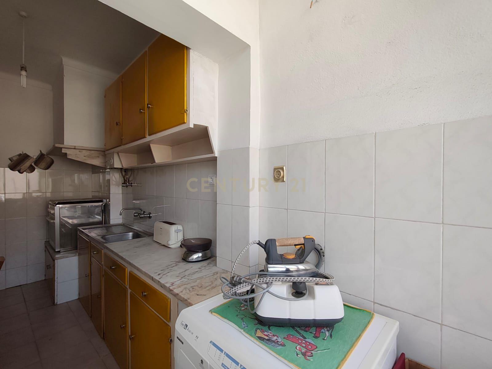 Fotografia 8 de Apartamento T2+1 Duplex na Cruz de Pau - Oportunidade Única!