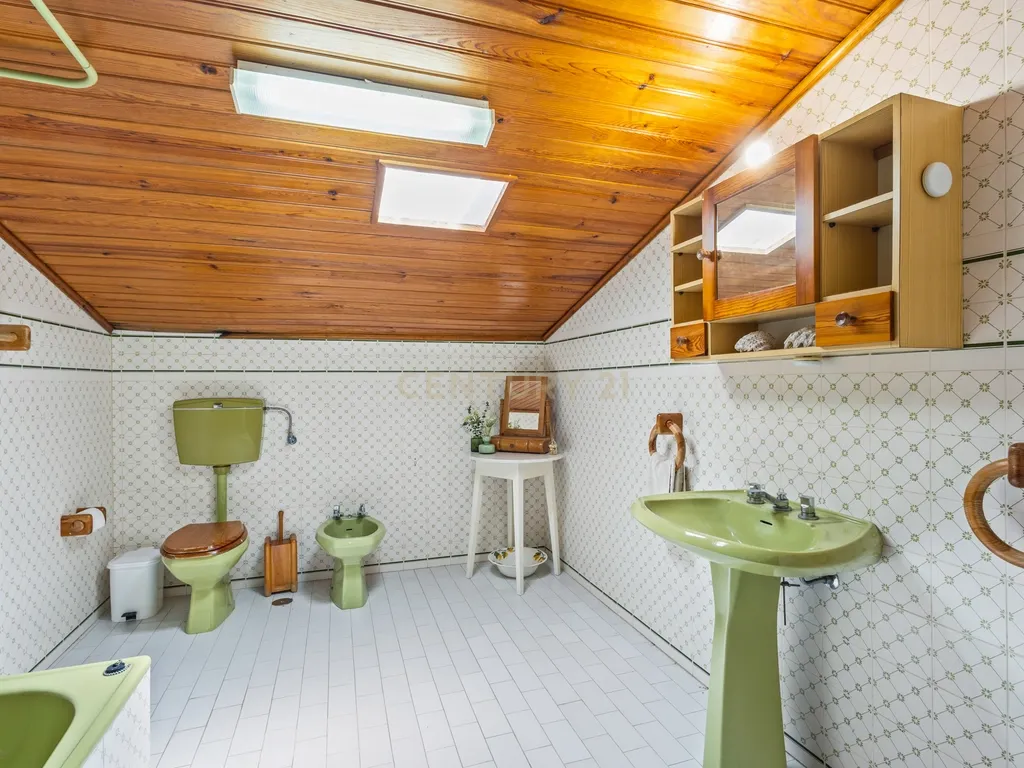 Moradia T5 com Piscina em Lourinhã - Image 29