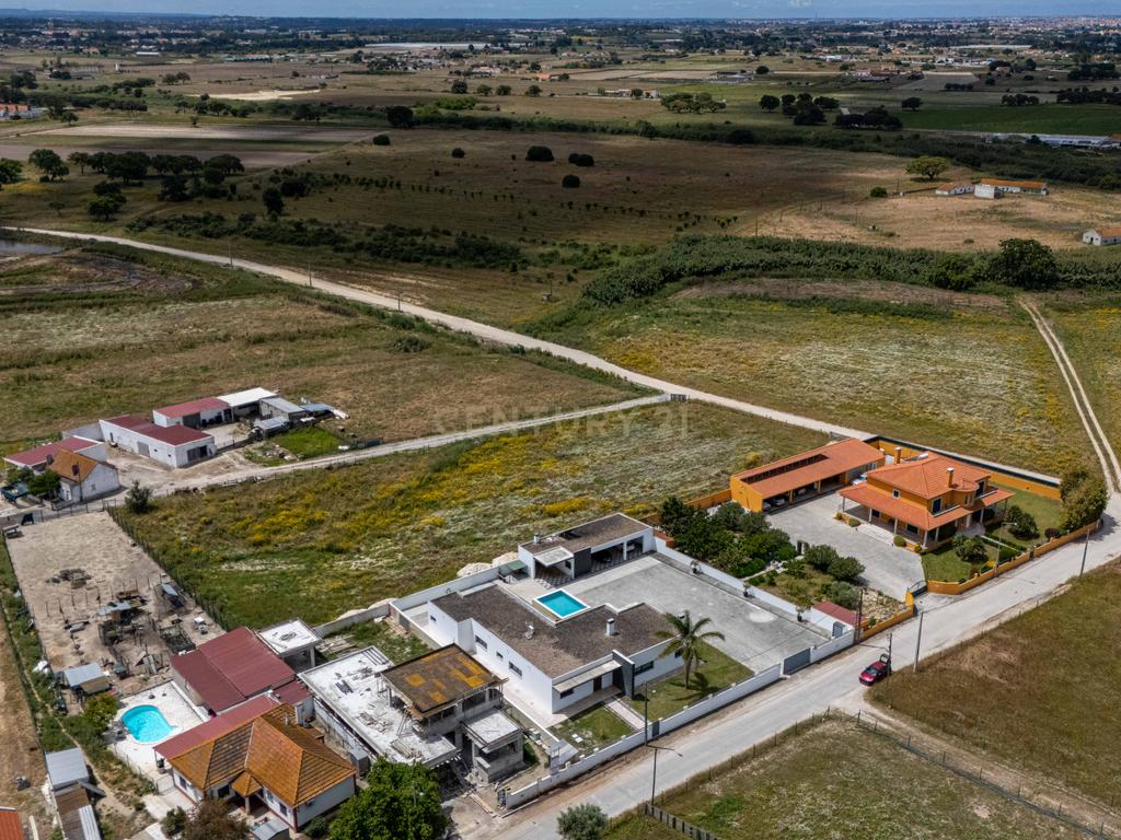 Moradia Térrea T4 no Montijo — Isolada, Moderna e com Piscina - Image 53