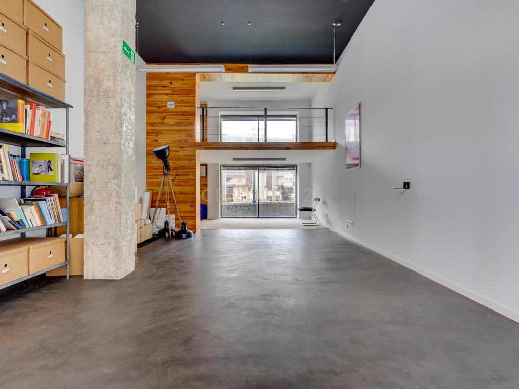  - Image 4