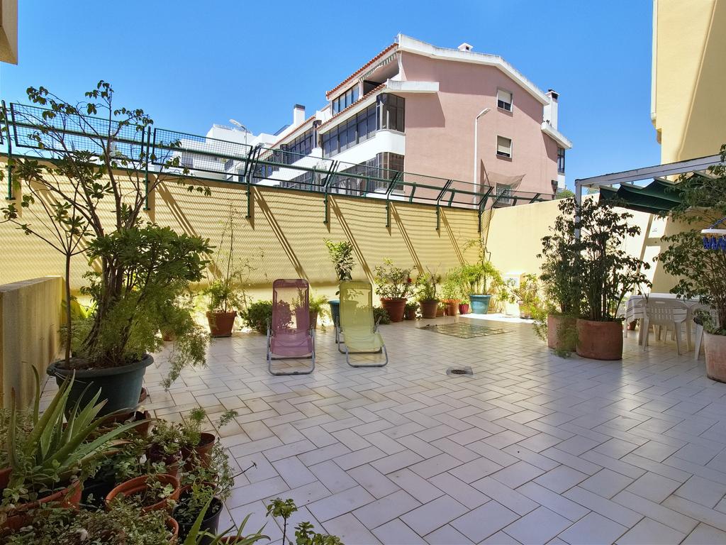 T2 Parede (Buzano) com terraço para arrendar mobilado. - Image 25